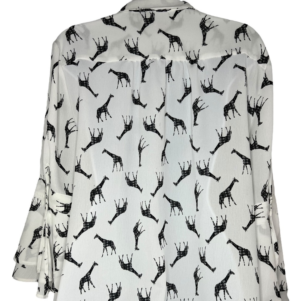 Chico's | Giraffe Print Blouse | Petite - Picture 6 of 6